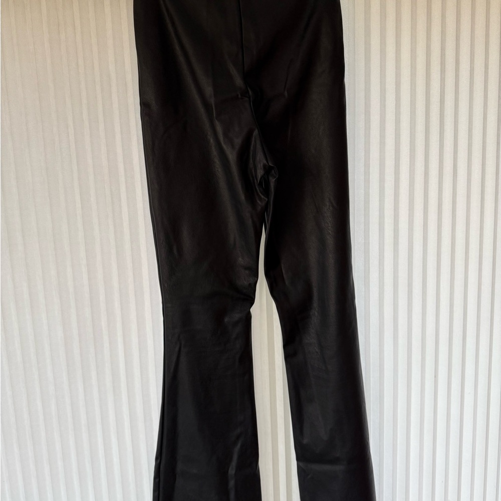Steve Madden Black Faux Leather Pant